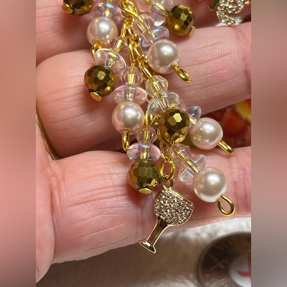 Purse bling keychain or laptop clip -gold and white pearl